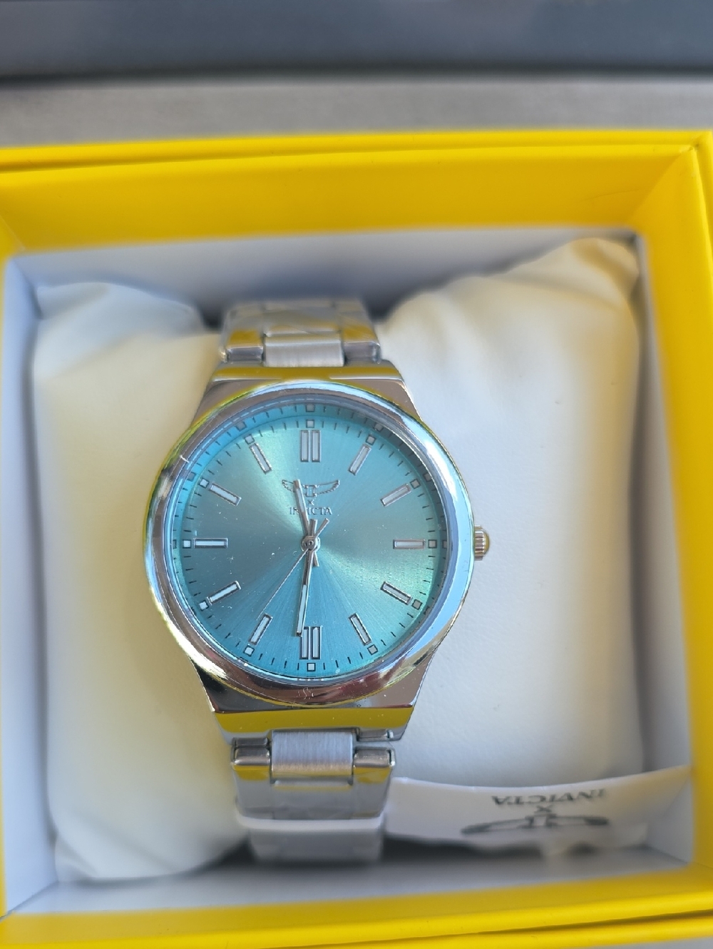 131.1 Invicta Celestial Ladies 35mm Watch Blue Dial And Metal Band